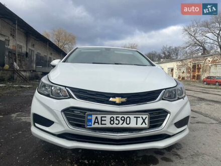 Шевроле Круз 2016 в Днепре (Днепропетровске) на Automoto.ua Шевроле Круз, объемом двигателя 1.4 л и пробегом 170 тыс. км за 7100 $, фото 1 на Automoto.ua