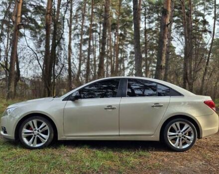 Жовтий Шевроле Круз, об'ємом двигуна 1.36 л та пробігом 232 тис. км за 7700 $, фото 5 на Automoto.ua