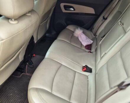 Жовтий Шевроле Круз, об'ємом двигуна 1.36 л та пробігом 232 тис. км за 7700 $, фото 9 на Automoto.ua