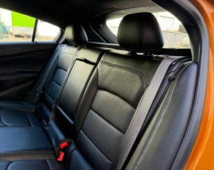 Желтый Шевроле Круз, объемом двигателя 1.4 л и пробегом 56 тыс. км за 4000 $, фото 13 на Automoto.ua