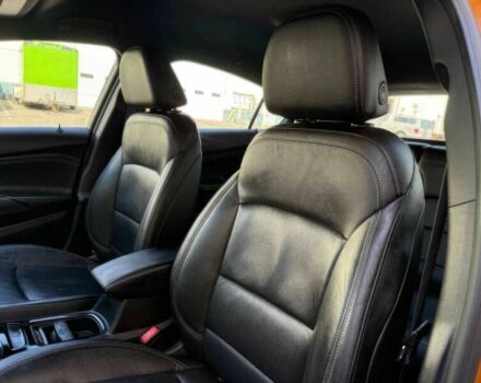 Желтый Шевроле Круз, объемом двигателя 1.4 л и пробегом 56 тыс. км за 4000 $, фото 11 на Automoto.ua