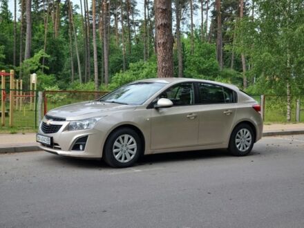 Шевроле Круз 2012 в Киеве на Automoto.ua Желтый Шевроле Круз, объемом двигателя 1.8 л и пробегом 130 тыс. км за 7450 $, фото 1 на Automoto.ua