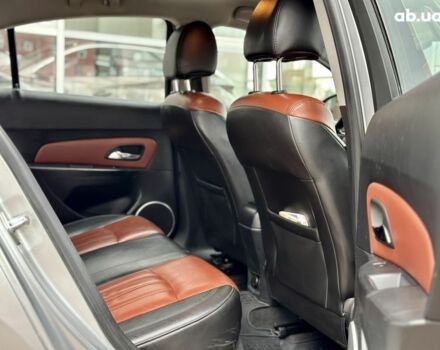 Серый Шевроле Круз, объемом двигателя 0 л и пробегом 211 тыс. км за 6600 $, фото 11 на Automoto.ua