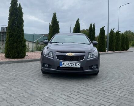 Серый Шевроле Круз, объемом двигателя 1.8 л и пробегом 184 тыс. км за 7900 $, фото 2 на Automoto.ua