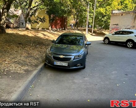 Серый Шевроле Круз, объемом двигателя 1.8 л и пробегом 128 тыс. км за 6500 $, фото 1 на Automoto.ua