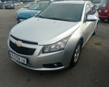 Серый Шевроле Круз, объемом двигателя 1.7 л и пробегом 294 тыс. км за 5400 $, фото 6 на Automoto.ua