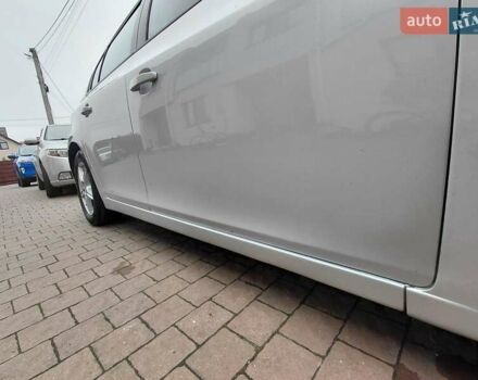 Серый Шевроле Круз, объемом двигателя 1.69 л и пробегом 187 тыс. км за 6600 $, фото 18 на Automoto.ua