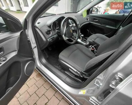 Серый Шевроле Круз, объемом двигателя 1.69 л и пробегом 187 тыс. км за 6600 $, фото 9 на Automoto.ua