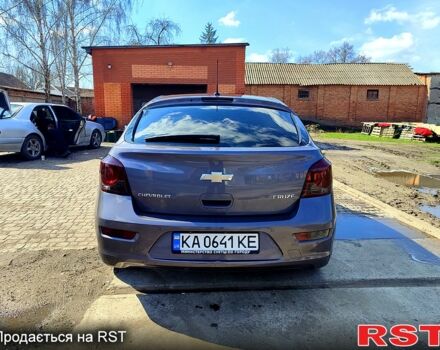 Серый Шевроле Круз, объемом двигателя 1.7 л и пробегом 217 тыс. км за 6500 $, фото 3 на Automoto.ua