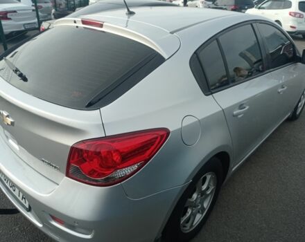 Серый Шевроле Круз, объемом двигателя 1.7 л и пробегом 294 тыс. км за 5400 $, фото 7 на Automoto.ua