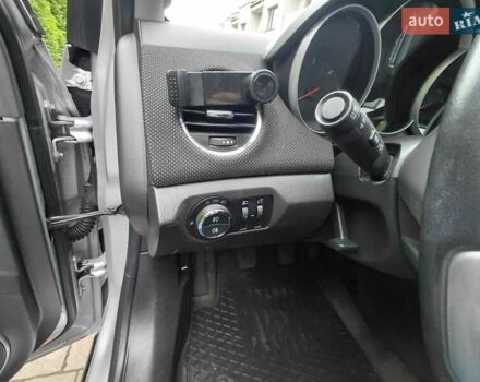 Серый Шевроле Круз, объемом двигателя 1.69 л и пробегом 187 тыс. км за 6600 $, фото 13 на Automoto.ua