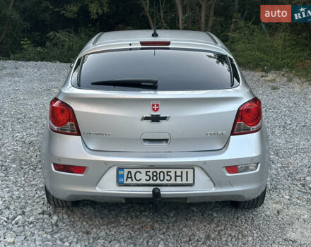 Серый Шевроле Круз, объемом двигателя 2 л и пробегом 299 тыс. км за 8300 $, фото 3 на Automoto.ua
