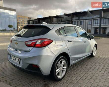 Серый Шевроле Круз, объемом двигателя 1.36 л и пробегом 176 тыс. км за 8999 $, фото 5 на Automoto.ua