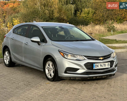 Серый Шевроле Круз, объемом двигателя 1.36 л и пробегом 176 тыс. км за 8999 $, фото 2 на Automoto.ua