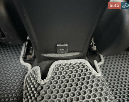 Серый Шевроле Круз, объемом двигателя 1.36 л и пробегом 176 тыс. км за 8999 $, фото 16 на Automoto.ua