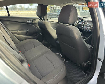 Серый Шевроле Круз, объемом двигателя 1.36 л и пробегом 176 тыс. км за 8999 $, фото 22 на Automoto.ua