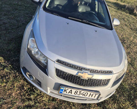 Серый Шевроле Круз, объемом двигателя 1.6 л и пробегом 218 тыс. км за 5500 $, фото 3 на Automoto.ua