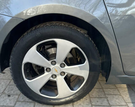 Серый Шевроле Круз, объемом двигателя 1.99 л и пробегом 196 тыс. км за 7200 $, фото 56 на Automoto.ua