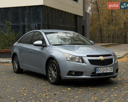 Сірий Шевроле Круз, об'ємом двигуна 1.6 л та пробігом 217 тис. км за 5700 $, фото 2 на Automoto.ua