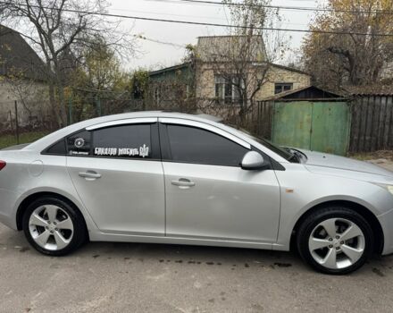 Серый Шевроле Круз, объемом двигателя 1.6 л и пробегом 162 тыс. км за 6300 $, фото 6 на Automoto.ua