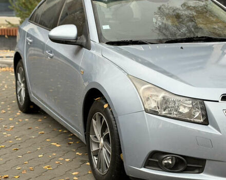 Сірий Шевроле Круз, об'ємом двигуна 1.6 л та пробігом 217 тис. км за 5700 $, фото 10 на Automoto.ua