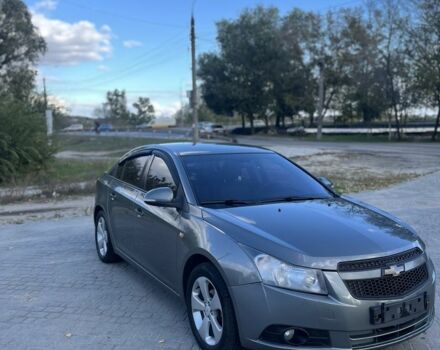 Сірий Шевроле Круз, об'ємом двигуна 1.6 л та пробігом 210 тис. км за 6999 $, фото 1 на Automoto.ua