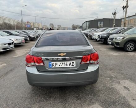 Сірий Шевроле Круз, об'ємом двигуна 1.6 л та пробігом 215 тис. км за 6999 $, фото 3 на Automoto.ua