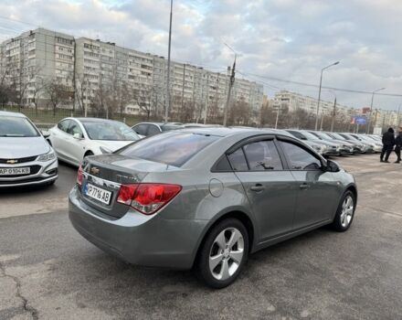 Сірий Шевроле Круз, об'ємом двигуна 1.6 л та пробігом 215 тис. км за 6999 $, фото 4 на Automoto.ua