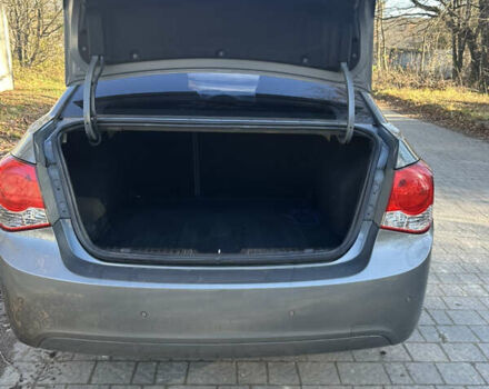 Серый Шевроле Круз, объемом двигателя 1.99 л и пробегом 196 тыс. км за 7200 $, фото 47 на Automoto.ua