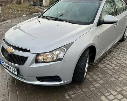 Серый Шевроле Круз, объемом двигателя 1.6 л и пробегом 174 тыс. км за 6700 $, фото 3 на Automoto.ua