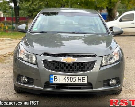 Серый Шевроле Круз, объемом двигателя 1.8 л и пробегом 177 тыс. км за 6950 $, фото 4 на Automoto.ua