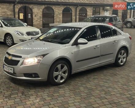 Серый Шевроле Круз, объемом двигателя 2 л и пробегом 165 тыс. км за 6700 $, фото 6 на Automoto.ua