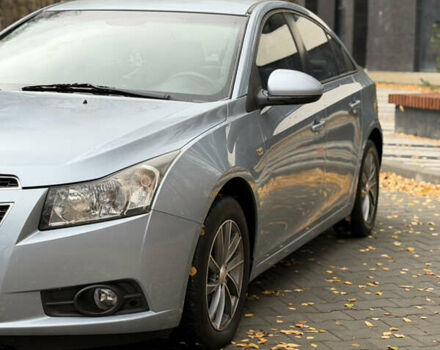 Сірий Шевроле Круз, об'ємом двигуна 1.6 л та пробігом 217 тис. км за 5700 $, фото 9 на Automoto.ua