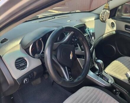 Серый Шевроле Круз, объемом двигателя 1.6 л и пробегом 124 тыс. км за 5900 $, фото 8 на Automoto.ua