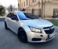 Сірий Шевроле Круз, об'ємом двигуна 0 л та пробігом 190 тис. км за 5800 $, фото 1 на Automoto.ua
