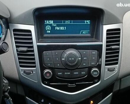 Серый Шевроле Круз, объемом двигателя 1.8 л и пробегом 221 тыс. км за 6690 $, фото 24 на Automoto.ua