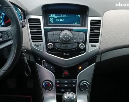 Серый Шевроле Круз, объемом двигателя 1.8 л и пробегом 221 тыс. км за 6690 $, фото 15 на Automoto.ua