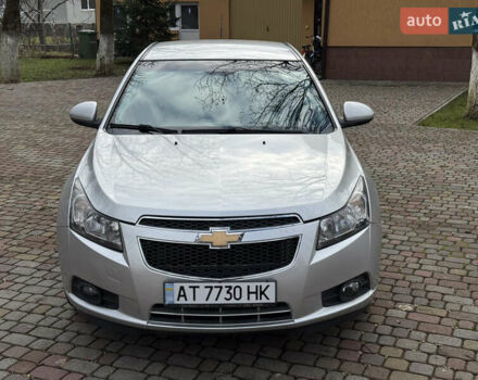 Серый Шевроле Круз, объемом двигателя 2 л и пробегом 154 тыс. км за 5950 $, фото 4 на Automoto.ua