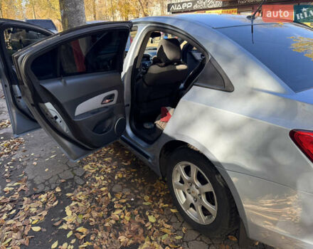 Серый Шевроле Круз, объемом двигателя 1.99 л и пробегом 208 тыс. км за 7800 $, фото 19 на Automoto.ua