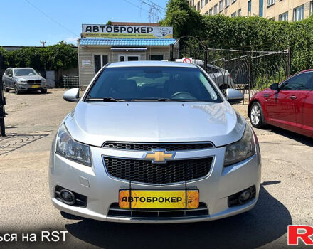 Серый Шевроле Круз, объемом двигателя 1.8 л и пробегом 206 тыс. км за 5990 $, фото 1 на Automoto.ua