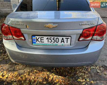 Серый Шевроле Круз, объемом двигателя 1.99 л и пробегом 208 тыс. км за 7800 $, фото 3 на Automoto.ua