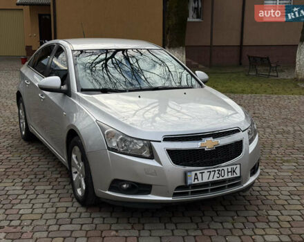 Серый Шевроле Круз, объемом двигателя 2 л и пробегом 154 тыс. км за 5950 $, фото 2 на Automoto.ua
