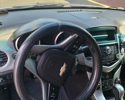 Серый Шевроле Круз, объемом двигателя 1.6 л и пробегом 124 тыс. км за 5900 $, фото 4 на Automoto.ua