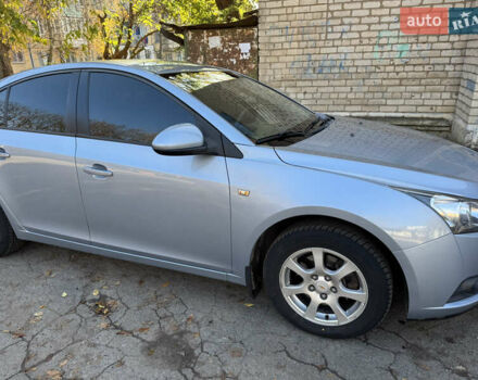 Серый Шевроле Круз, объемом двигателя 1.99 л и пробегом 208 тыс. км за 7800 $, фото 8 на Automoto.ua