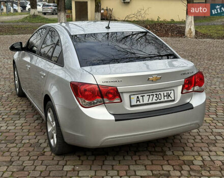 Серый Шевроле Круз, объемом двигателя 2 л и пробегом 154 тыс. км за 5950 $, фото 13 на Automoto.ua