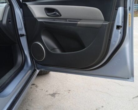 Сірий Шевроле Круз, об'ємом двигуна 1.8 л та пробігом 186 тис. км за 5600 $, фото 14 на Automoto.ua