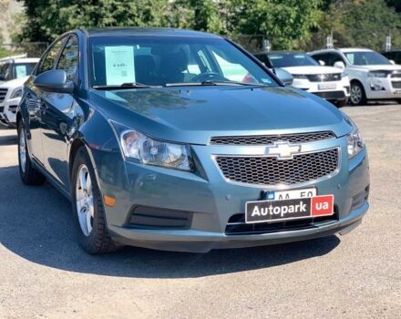 Серый Шевроле Круз, объемом двигателя 1.4 л и пробегом 205 тыс. км за 6580 $, фото 2 на Automoto.ua