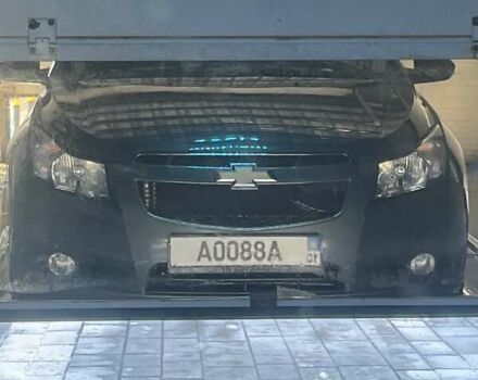 Серый Шевроле Круз, объемом двигателя 1.8 л и пробегом 340 тыс. км за 7500 $, фото 2 на Automoto.ua