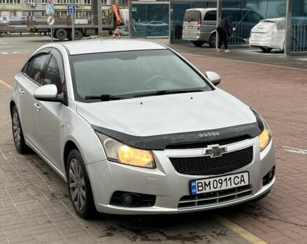 Серый Шевроле Круз, объемом двигателя 1.8 л и пробегом 280 тыс. км за 4450 $, фото 2 на Automoto.ua