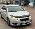 Серый Шевроле Круз, объемом двигателя 1.8 л и пробегом 280 тыс. км за 4450 $, фото 2 на Automoto.ua